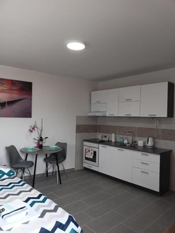 Studio Apartman Maria Lejlighed Kaštela Eksteriør billede